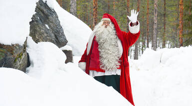 Papá Noel y Aurora Boreal