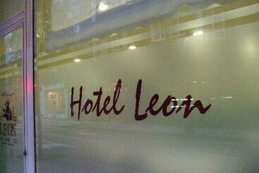Hotel Leon