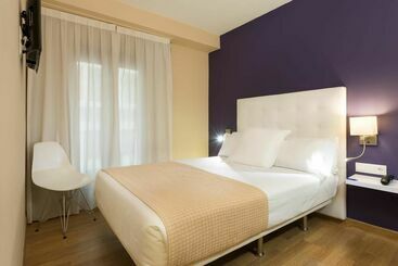 هتل Tryp Ciudad De Alicante