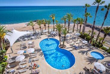 Caprici Beach Hotel & Spa