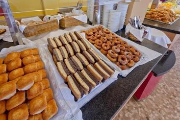 Hotel Oasis Park Splash