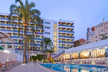 هتل Rh Bayren Parc