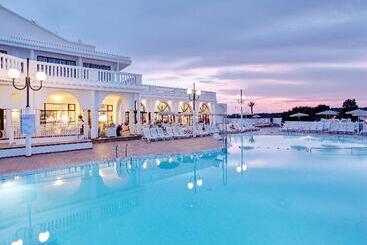استراحتگاه Grupotel Mar De Menorca