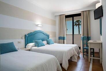 בית מלון כפרי Marlin Antilla Playa