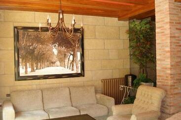 ホテル Villa De Canfranc