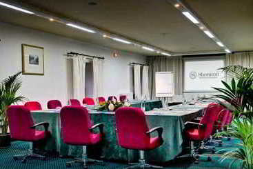 هتل Sheraton Santa María De El Paular