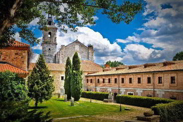 هتل Sheraton Santa María De El Paular