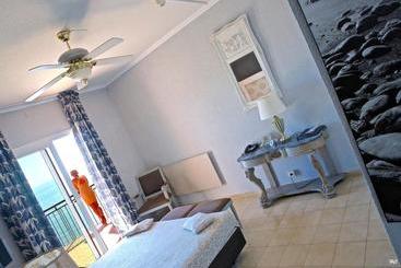 Hotel Grifeu