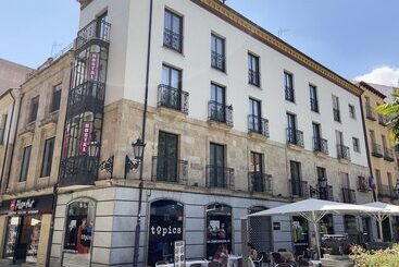 هتل Hostal Concejo