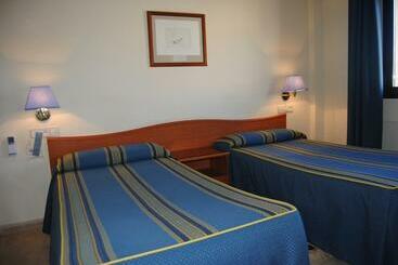 هتل Hostal El Mirador
