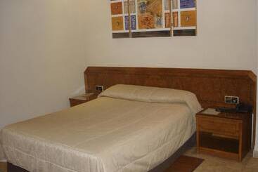 酒店 Hostal Moreno
