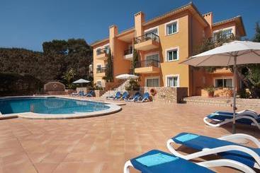 Apts. Pinos Altos