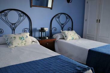 Hostal Arco Plaza