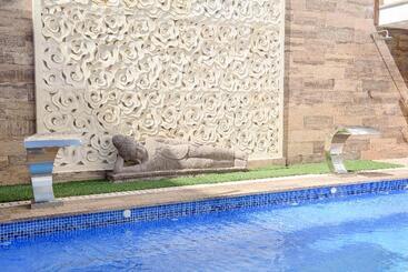هتل Florencio Ibiza