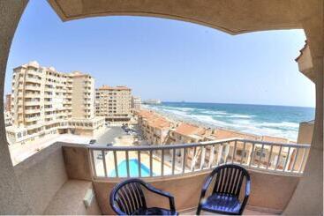 Apartamentos La Mirage