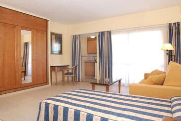 Apartamentos Pyr Fuengirola