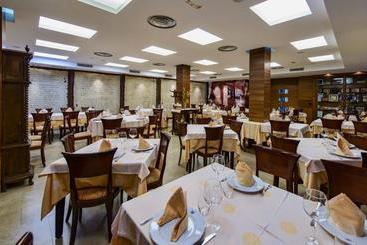 هتل Restaurante La Peseta