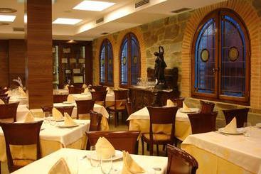 هتل Restaurante La Peseta