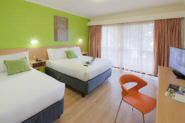 هتل Ibis Styles Alice Springs Oasis