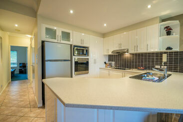 هتل Resorts United Currumbin Sands