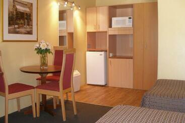هتل Apollon Motor Inn Victor Harbor