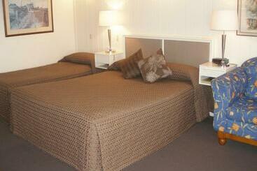 هتل Apollon Motor Inn Victor Harbor