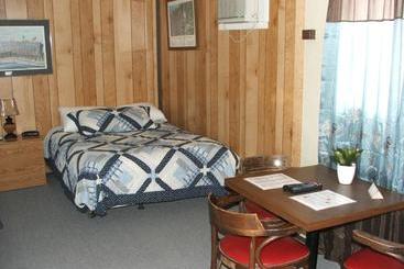 هتل 1202 Motor Inn