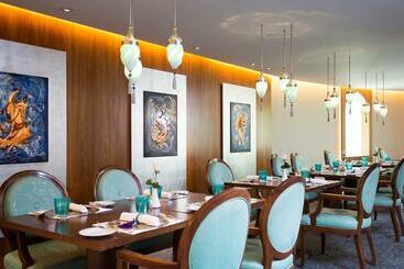 هتل Sheraton Bahrain