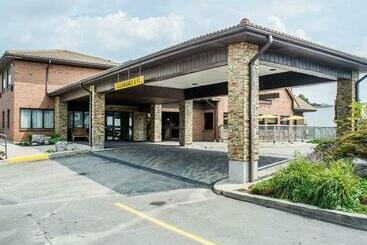 هتل Comfort Inn Waterloo