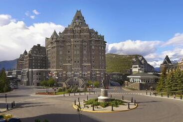 فندق Fairmont Banff Springs