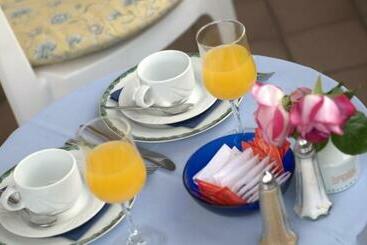 Hotel Sasso Boretto