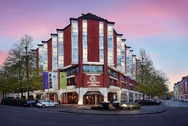 فندق Doubletree By Hilton Hannover Schweizerhof