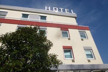 בית מלון כפרי Gartenstadt