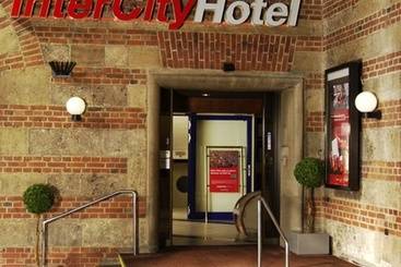 هتل Intercity Stuttgart