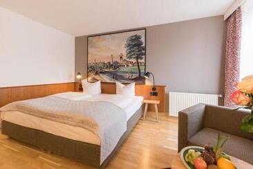 酒店 Bayerischer Hof