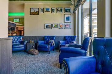 Отель Ibis Styles Bad Reichenhall