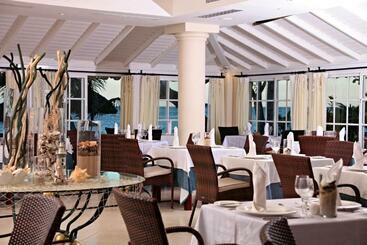 استراحتگاه Bahia Principe Grand El Portillo - All Inclusive