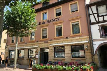 هتل A La Ville De Nancy