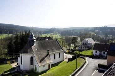 هتل Spa Et Restaurant Au Chasseur