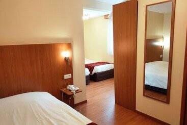 Brit Hotel Poitiers Beaulieu