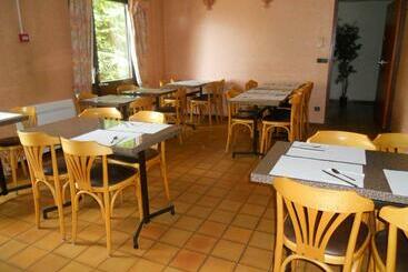 هتل Le Pressoir Auxerre Appoigny