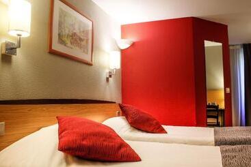 בית מלון כפרי Inn Design Resto Novo Bourges