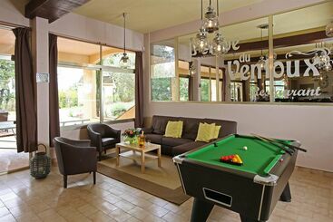 هتل Le Logis du Chateau