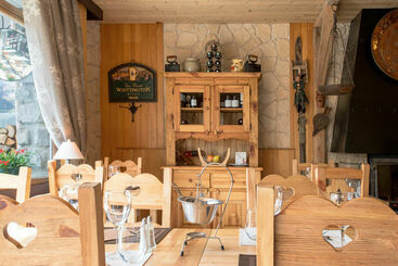 هتل Chalet Des Champions