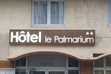 בית מלון כפרי Hôtel Le Palmarium