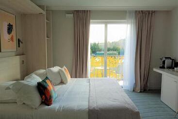 Hotel Ilot Du Golf, Bw Premier Collection