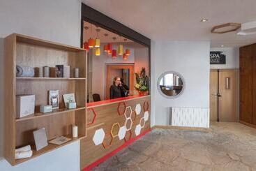 هتل Royal Ours Blanc Boutique Hôtel & Spa