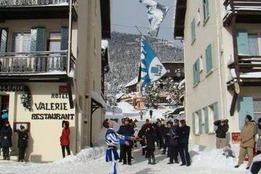 هتل Valérie