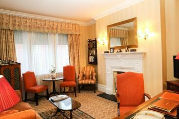 هتل The Draycott