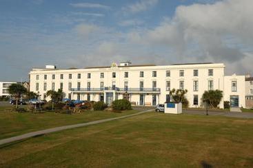 هتل Royal Norfolk